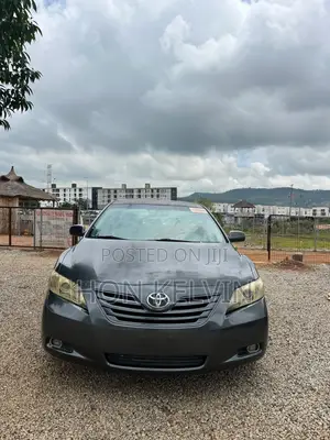 Toyota Camry 2008 Gray