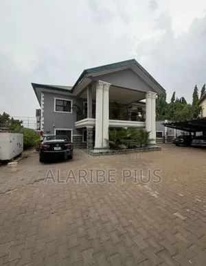 5bdrm Duplex in Not Estate, Maitama for sale