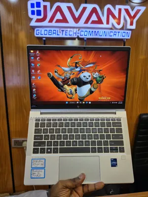 Laptop HP EliteBook 630 G10 32GB Intel Core i7 SSD 512GB