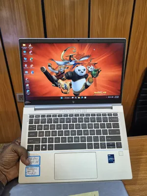 Laptop HP EliteBook 630 G10 32GB Intel Core i7 SSD 512GB