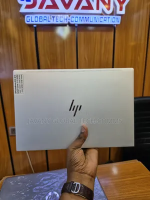 Laptop HP EliteBook 630 G10 32GB Intel Core i7 SSD 512GB