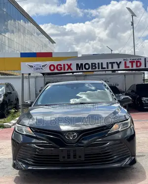 Toyota Camry 2017 Black