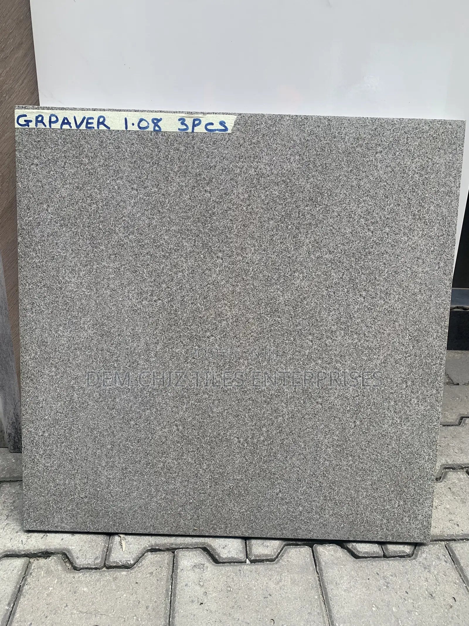 2mm High Graded Quality Tiles for Compound Usage