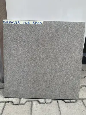 2mm High Graded Quality Tiles for Compound Usage