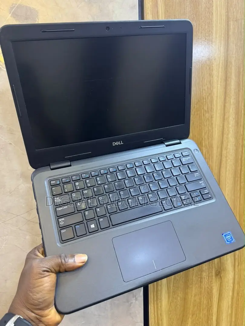 Laptop Dell Latitude 3310 4GB Intel Pentium SSD 60GB