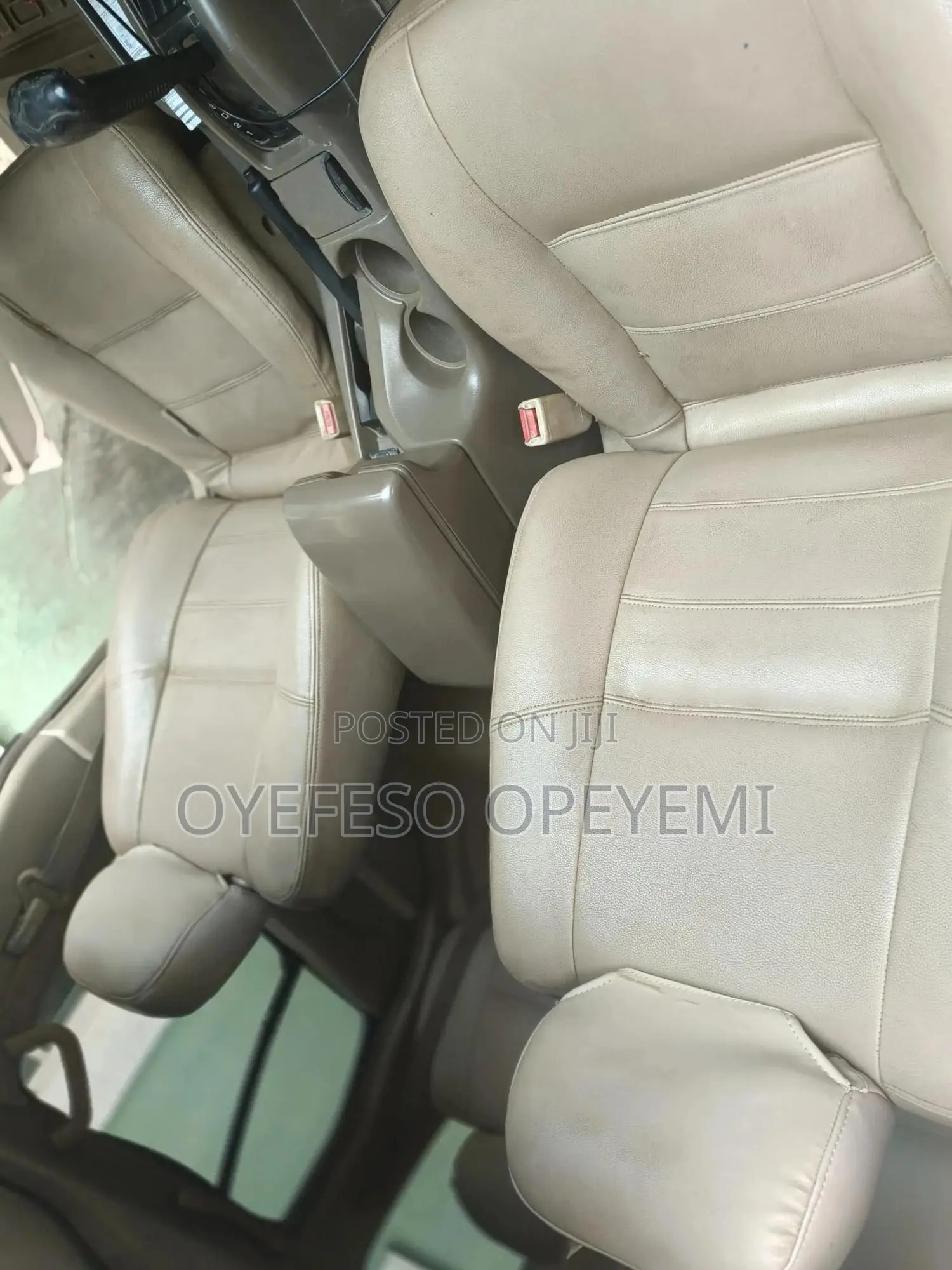 Nissan Pathfinder 2004 Gold