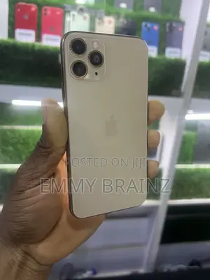 Apple iPhone 11 Pro 64 GB Gold