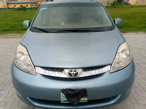 Toyota Sienna XLE AWD 2006 Blue