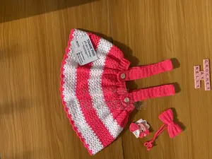 Crochet Baby Girl Pinafore Skirt and Neck Bow
