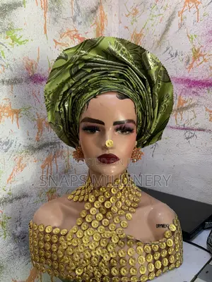 Sparkling White Turban
