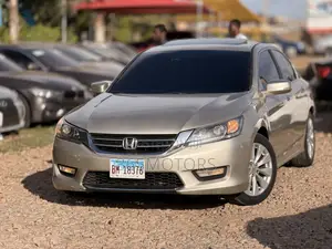 Honda Accord 2013 Gold