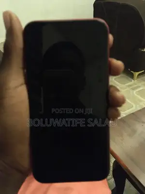 Apple iPhone 11 64 GB Red