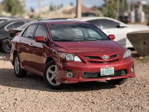 Toyota Corolla 2013 Red