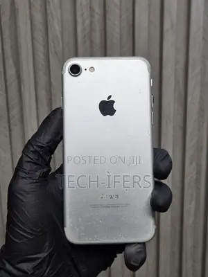 Apple iPhone 7 32 GB Rose Gold