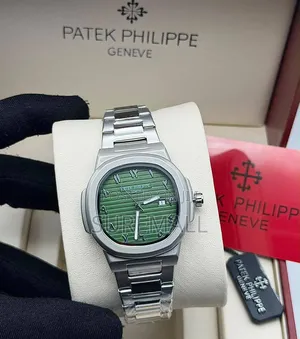 Patek Philippe
_Chain Strap