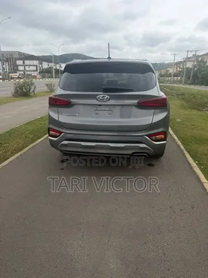 Hyundai Santa Fe SE 2.4 FWD 2020 Gray