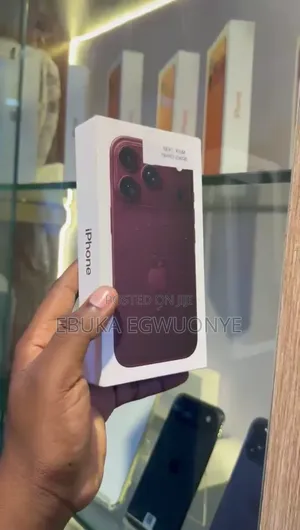 New Apple iPhone 18 Pro 256 GB Red