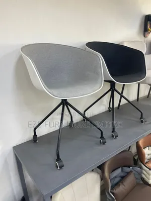 Resturant Swivel Chair
