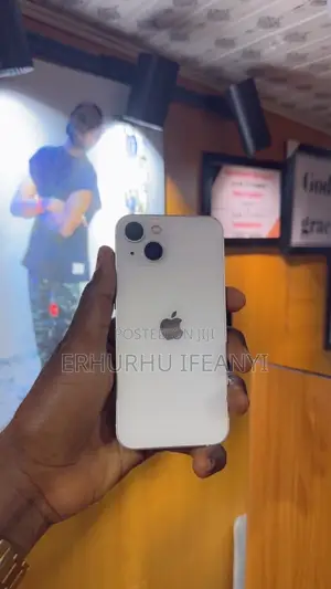 Apple iPhone 13 128 GB White