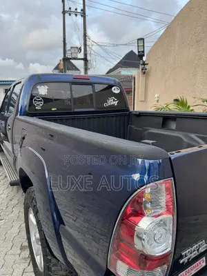 Toyota Tacoma 2006 Blue