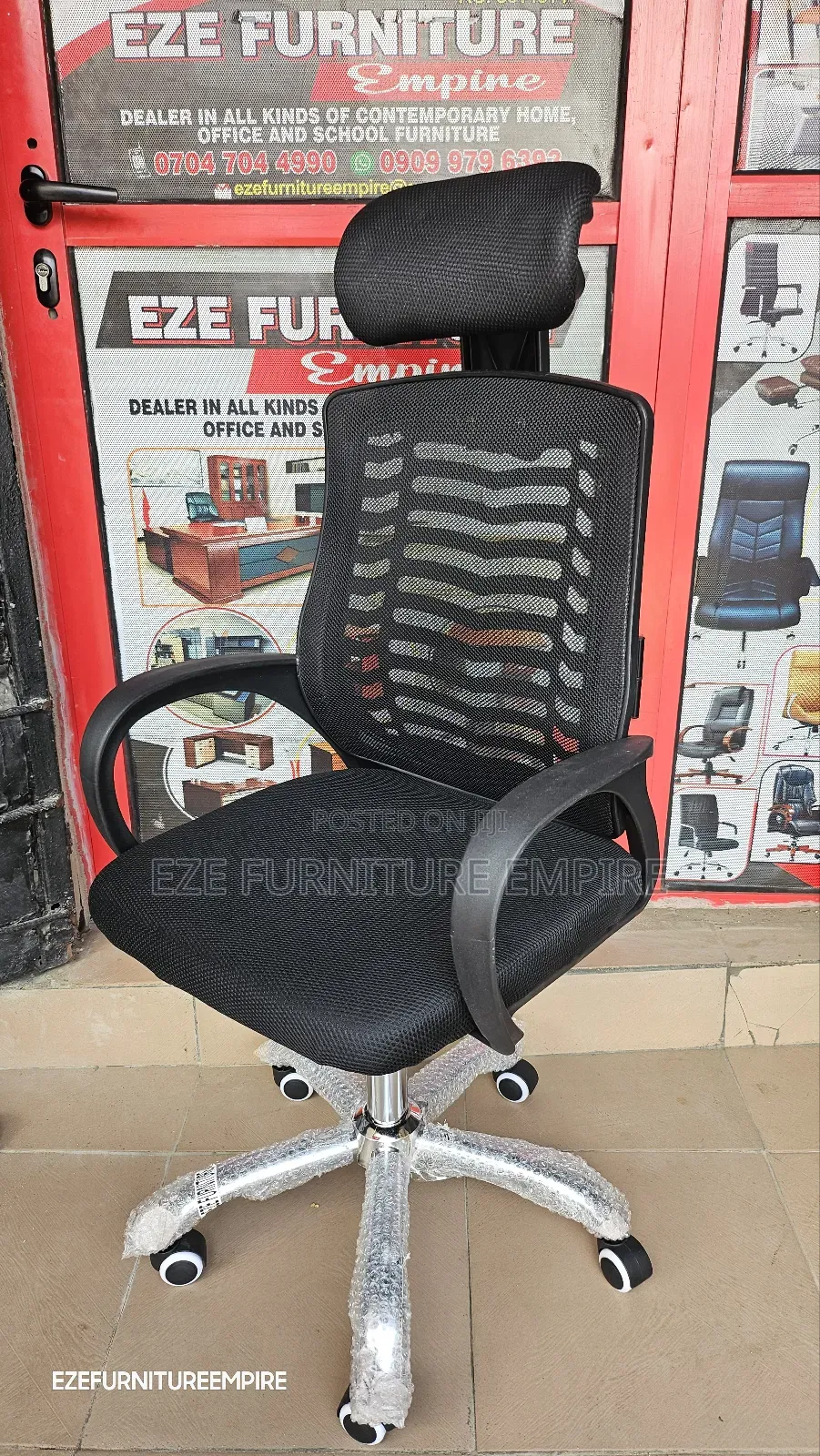 Ergonomic Victory Headrest Office Chair
