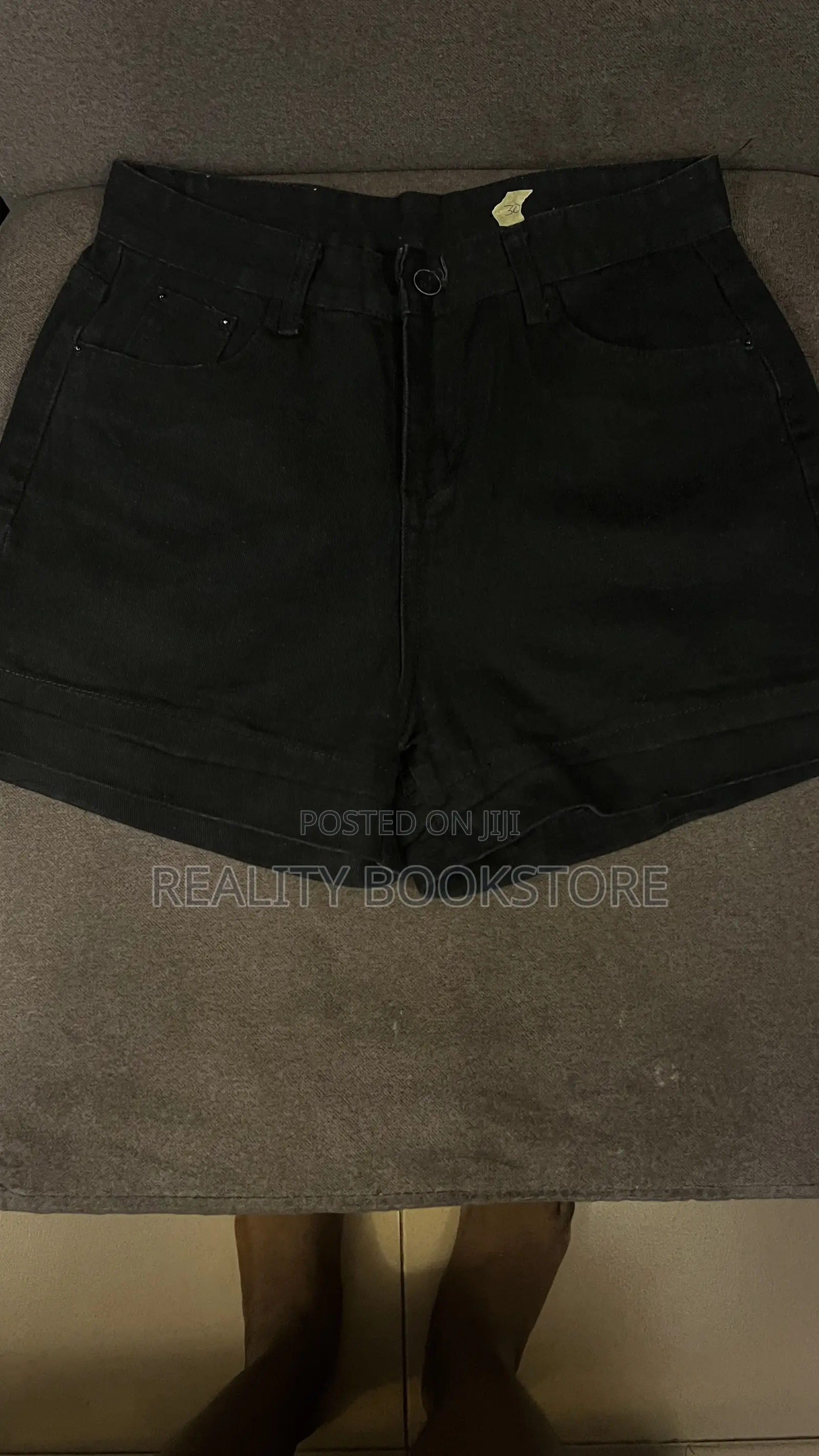 Size 30 Beautiful Short