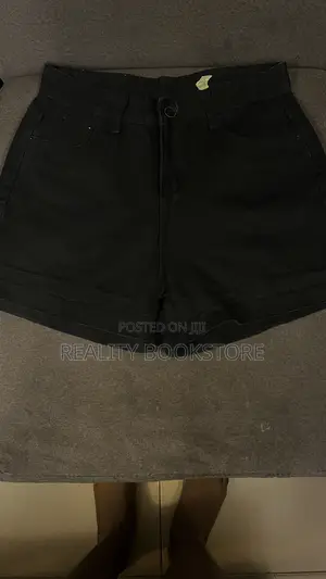 Size 30 Beautiful Short