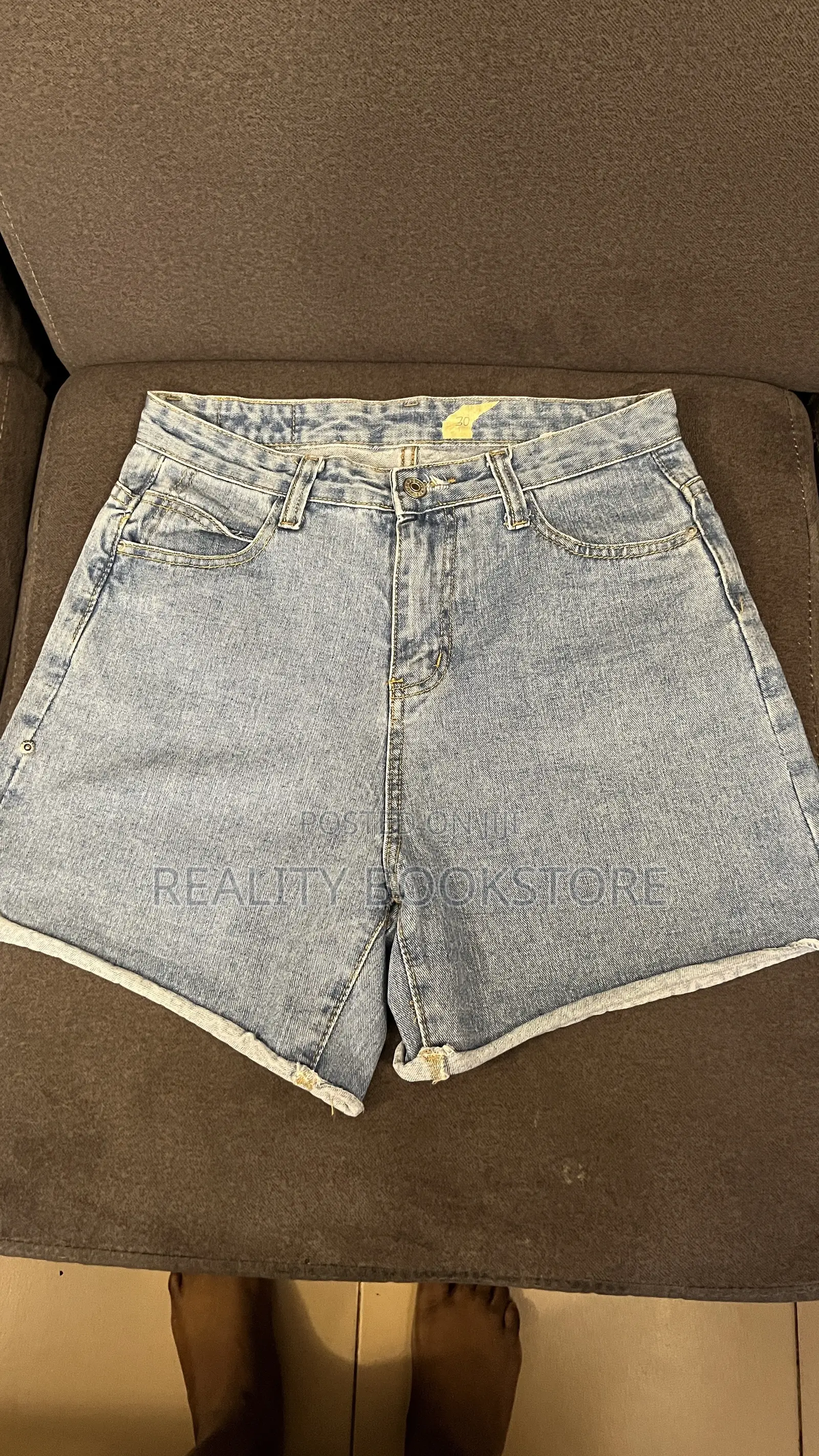Size 30 Beautiful Short