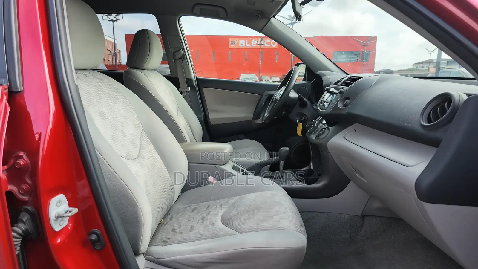 Toyota RAV4 2.5 4x4 2011 Red