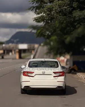 Honda Accord Sport 2.0T 2020 White