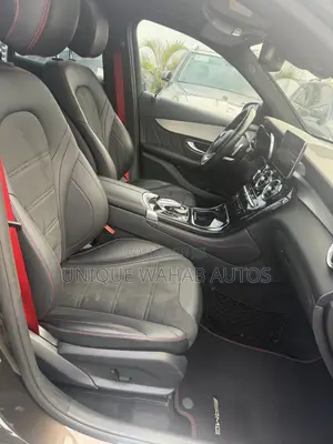 Mercedes-Benz GLC-Class 2018 Brown