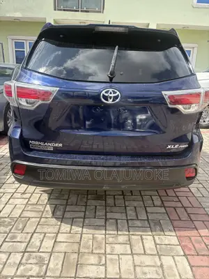 Toyota Highlander 2016 Blue