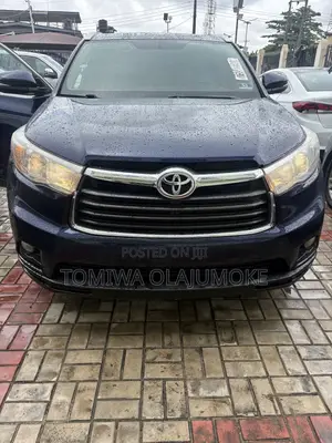 Toyota Highlander 2016 Blue