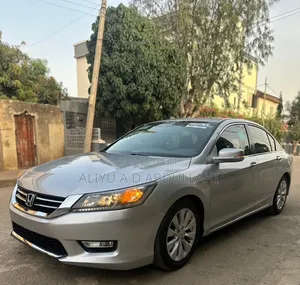 Honda Accord 2014 Silver