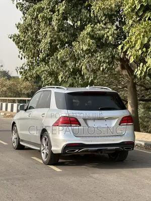 Mercedes-Benz GLE-Class GLE 400 4MATIC 2017 Silver