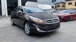 Hyundai Accent 2016 Brown