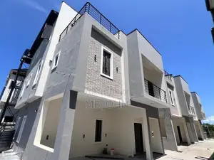4bdrm House in Orchid Road Owo Pr, Lekki for rent