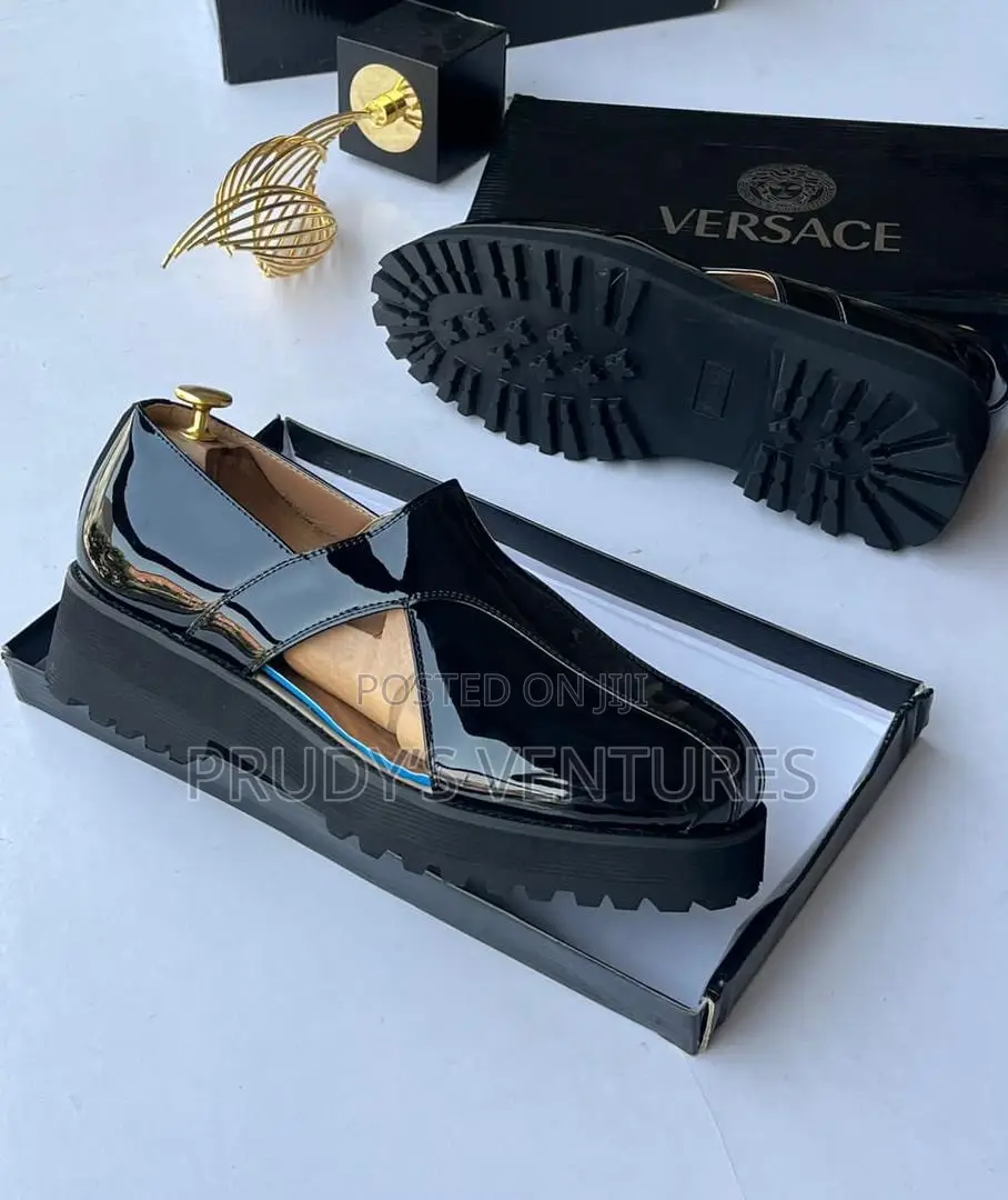 Versace Original Quality Leather Shoe Fully Boxed