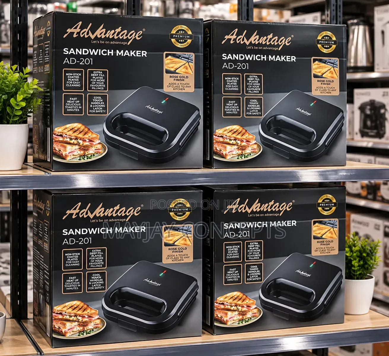 ADVANTAGE Sandwich Maker With Non-Stick Deep Fill Plates Latch