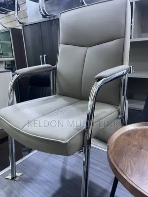 Officr Visitors Chair
