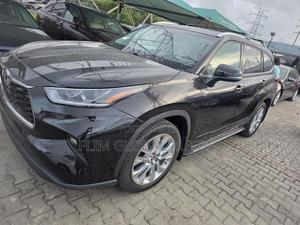 Toyota Highlander XLE 2021 Black