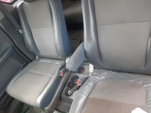 Honda Element 2004 Gray