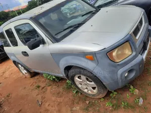 Honda Element 2004 Gray