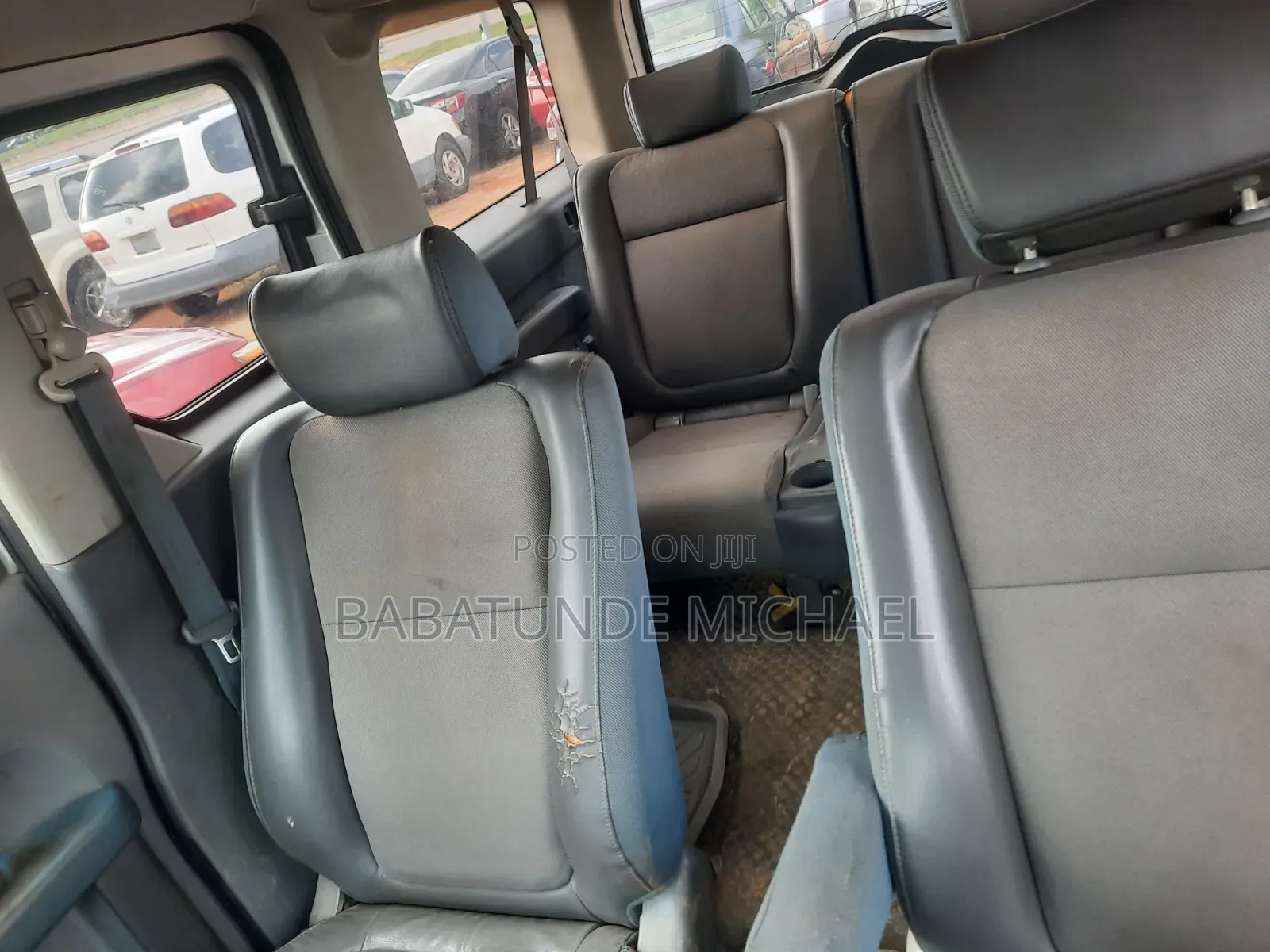 Honda Element 2004 Gray