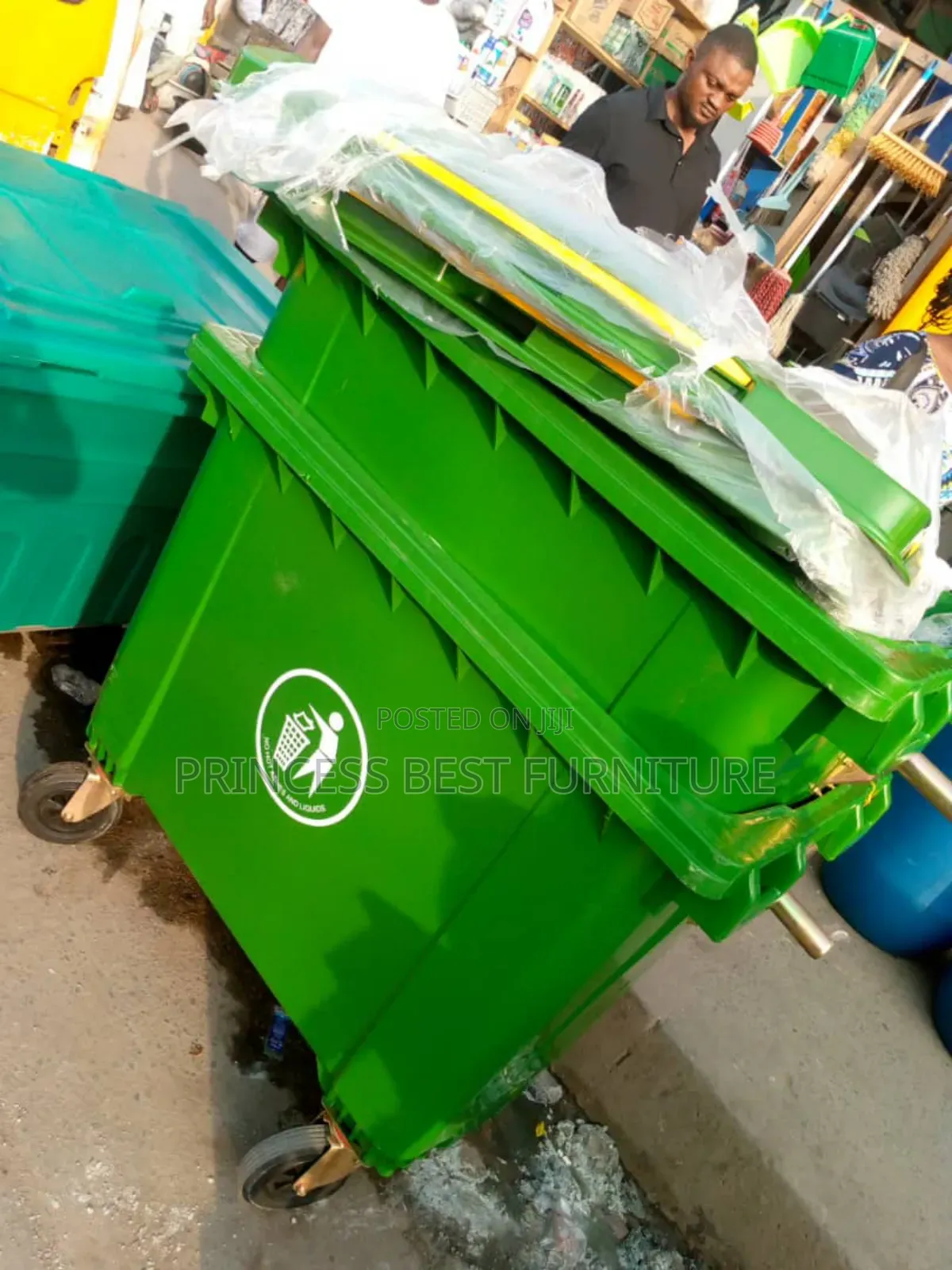 Iron Leg Industrial Wastebin