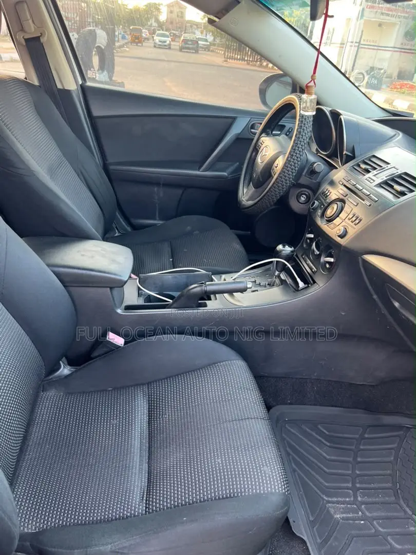 Mazda 3 2012 White