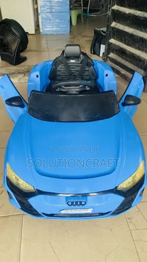 GT Audi Children Car