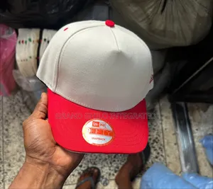 Two Tone Snapback Face Cap