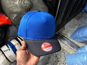 Two Tone Snapback Face Cap