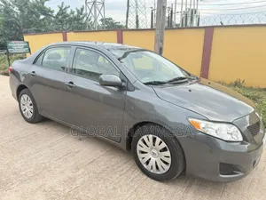 Toyota Corolla 2010 Gray